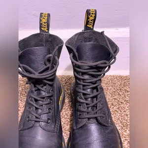 Dr. Martens 1460 Pascal Black Virginia Leather Soft Boots Women’s Size 6 thumbnail 2