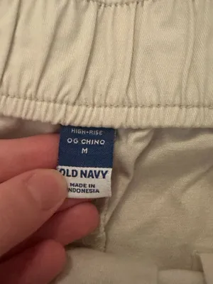 Old Navy High-Rise OG Chino Pants thumbnail 2