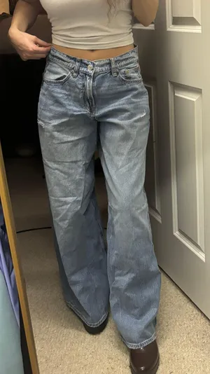 American Eagle Baggy Jeans thumbnail 2