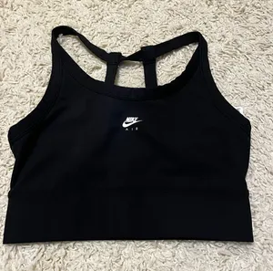 Nike Air Black Sport Bra Size Medium thumbnail 1