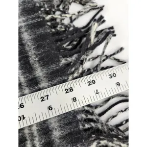 NWT John Hanly & Co Woven in‎ Ireland 100% Lambswool Scarf Black Plaid Fringe thumbnail 8