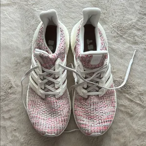 Adidas Women's Ultra Boost Pink and White Sneakers thumbnail 8
