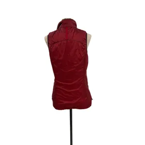 Lululemon Layer Up Reversible Vest‎ Burgundy Red Insulated Full Zip Size 6 thumbnail 12