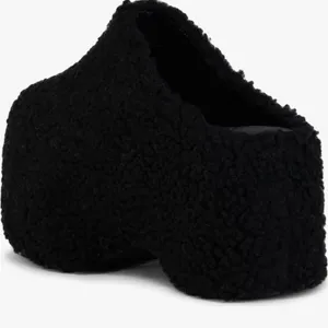 Azalea Wang Black Sherpa Platform Clogs NWOT Faux Fur Chunky Mule thumbnail 3