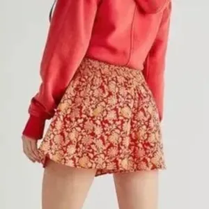 Free People Say It's So Cotton Ruffle Shorts Red Floral Combo Boho Size Small thumbnail 3
