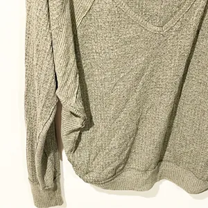 We the Free People Size Small Oversized Olive Green Waffle Thermal Scoop Shirt thumbnail 2