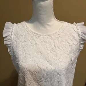 Loft Women's White Top Blouse Crochet Overlay Short‎ Ruffle Sleeves Size Medium thumbnail 4