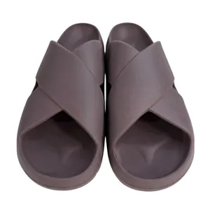 Gap Women's 10 Criss-Cross Pillow Pool‎ Slides Sandals Platform Peppercorn Brown thumbnail 2