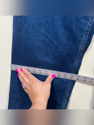 Zara marine wide jeans feature a dark indigo wash and a raw, cropped hem SZ6 EUC thumbnail 6