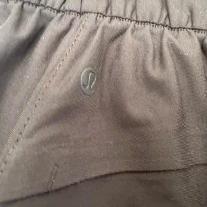 Lululemon Women’s 26 Black Warpstreme Jogger Pants High Rise thumbnail 2