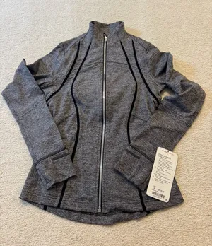 Lululemon Define Jacket thumbnail 1