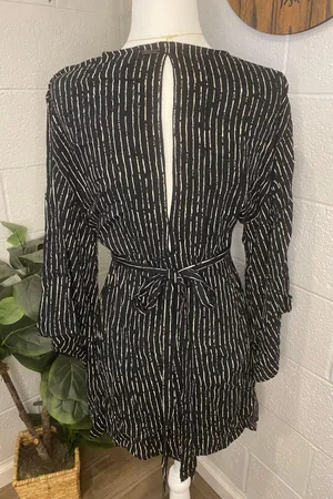 Billabong dress thumbnail 2