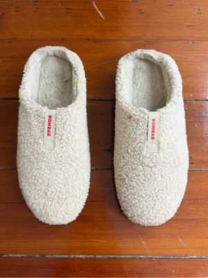 Bombas Women Sunday Faux Fur Cozy Slippers Sz 10 💛🍄 thumbnail 3