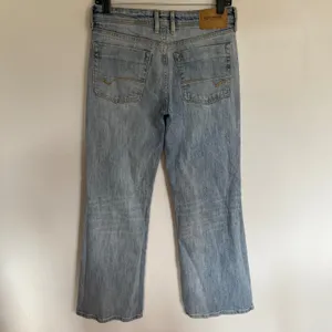 BDG Urban Outfitters Light Wash High Rise Straight Leg Jeans 27W Blue‎ Denim thumbnail 15
