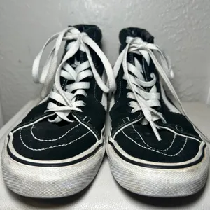 Vans Sk8-Hi Black Sneakers Women's High Top Skate Shoes Classic Style Size 8‎ thumbnail 2