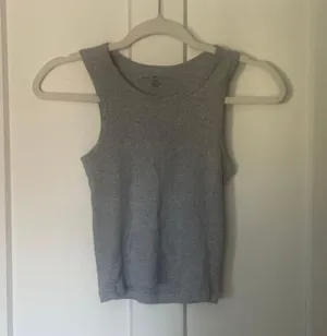 Brandy Melville Natasha Tank thumbnail 2