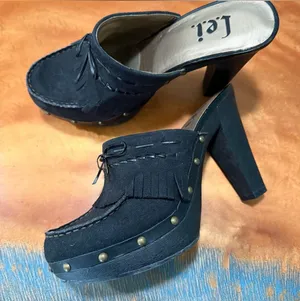 Vintage lei Anetteco Black Vegan Suede Fringe Stud Platform Mules size 9 thumbnail 1