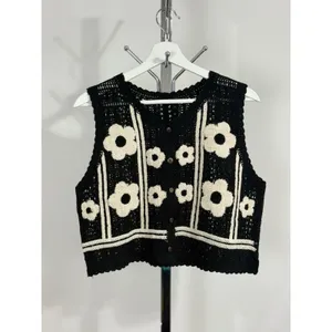 Crochet Knit Sweater Vest Floral Embroidered Cottagecore Grannycore Women’s M thumbnail 3