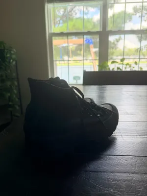 Black High-Top Converse thumbnail 3