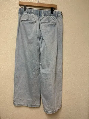 AMERICAN EAGLE Wide Leg Light Wash Jeans thumbnail 4
