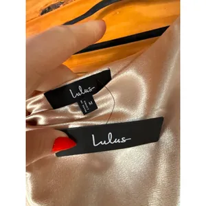 NWT Lulus Lavish Looks Gold Satin One-Shoulder Tie-Strap Maxi Dress Banquet Sz M thumbnail 7