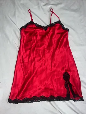 Size M Women’s Victoria’s Secret Satin chemise slip night pajama red thumbnail 1
