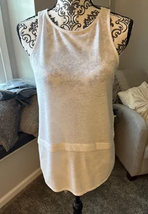 Banana republic size small white sleeveless top thumbnail 1