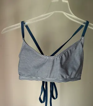 Bikini Top thumbnail 1