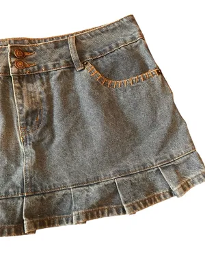 Edikted Pleated Hem low rise Washed Denim Mini Skirt Y2K, festival Western XL thumbnail 8