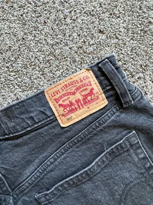 Levi's original 501 Black Frayed Hem High-Rise Denim Shorts thumbnail 7