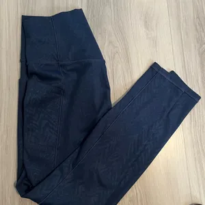 Athleta Stylish Navy‎ Leggings thumbnail 5