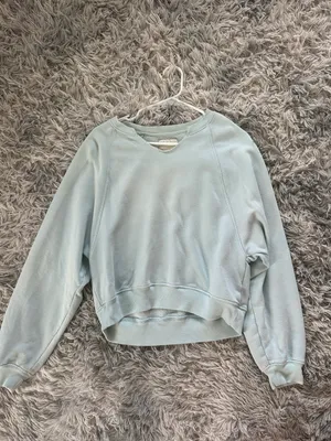 American Eagle Outfitters Crewneck thumbnail 1