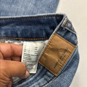 American Eagle Outfitters Medium Blue Ripped Skinny Jeans thumbnail 7