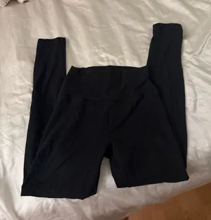 Aerie Leggings thumbnail 1