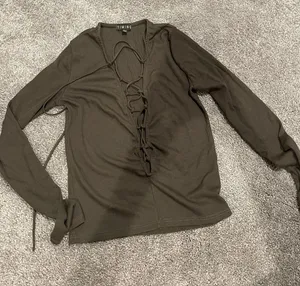 Dark Green Tie Long Sleeve Shirt thumbnail 1