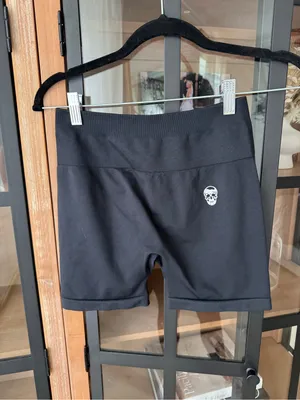 Gymreapers Infinity seamless shorts high waisted rise workout scrunch booty thumbnail 2