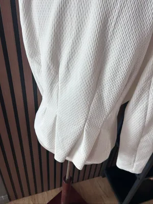 H&M white blazer size 14 NEW cinched in thumbnail 4
