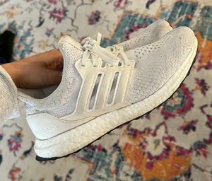 Adidas Ultraboost thumbnail 1