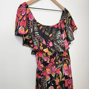 NWT City Chic Floral Print Off The Shoulder Jumpsuit Pink Black Orange Size 14 thumbnail 6