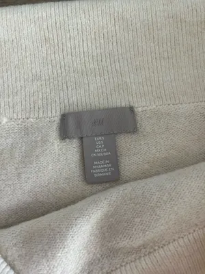 Off-The-Shoulder Sweater Top thumbnail 4