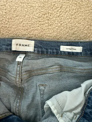 Frame Denim Le High Flare Mid-Blue Jeans thumbnail 4