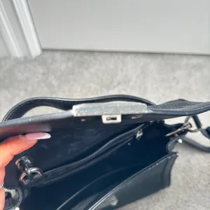 Michael Kors Satchel thumbnail 5