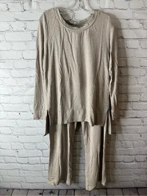 Soma Beige Crewneck Lightweight Long-Sleeve pajama set size medium thumbnail 3