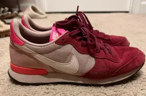 Nike Pink  Sneakers thumbnail 1