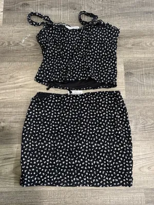 No Boundaries Black & White Floral Smocked Top and Skirt Set thumbnail 2