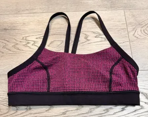 Lululemon Rise and Run Sports Bra‎ Magenta and Black Houndstooth Size 8 thumbnail 1