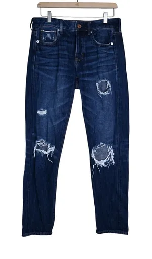 American Eagle Women's 4 Tomgirl Dark Wash Jean thumbnail 1