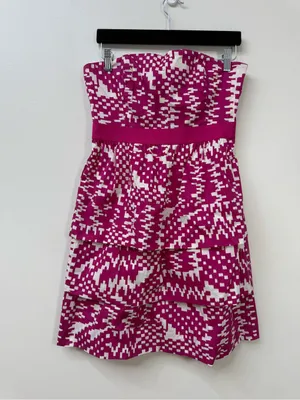 Banana Republic Strapless Fuchsia Patterned Tiered Dress size 4 thumbnail 2