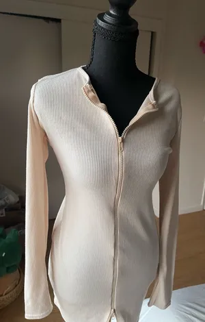 Missguided Mini dress thumbnail 1