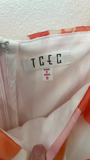 The Clothing Exchange Company Boutique Floral Puffy Sleeve Top (pink and orange) thumbnail 5